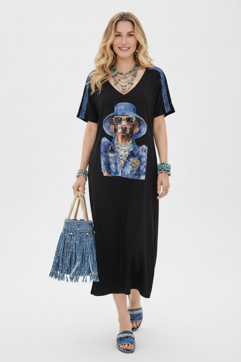 Vestido largo negro con gráfico de perro y detalles denim en hombros